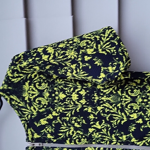 LULAROE AMELIA DRESS NWOT - Picture 13 of 16